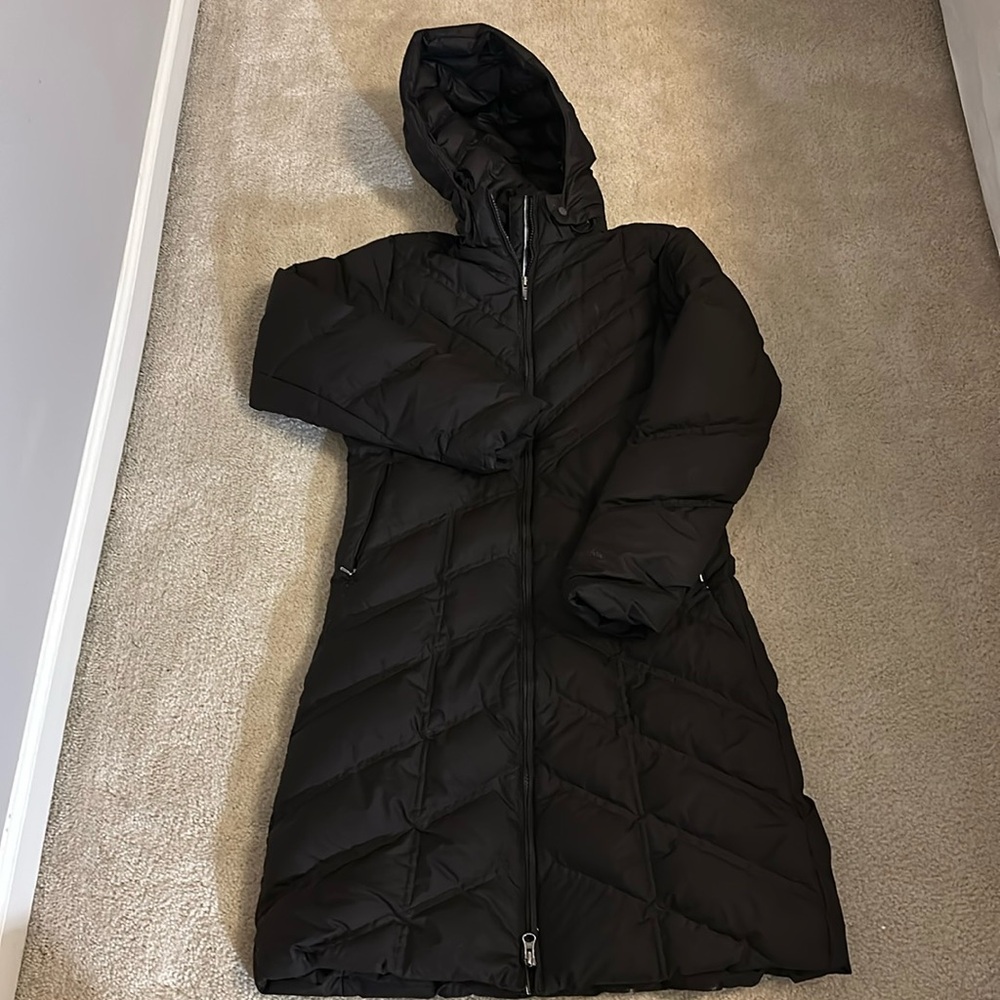 Women’s XS Patagonia puffer jacket.